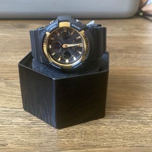 G-shock never worn mens watch with tags and case